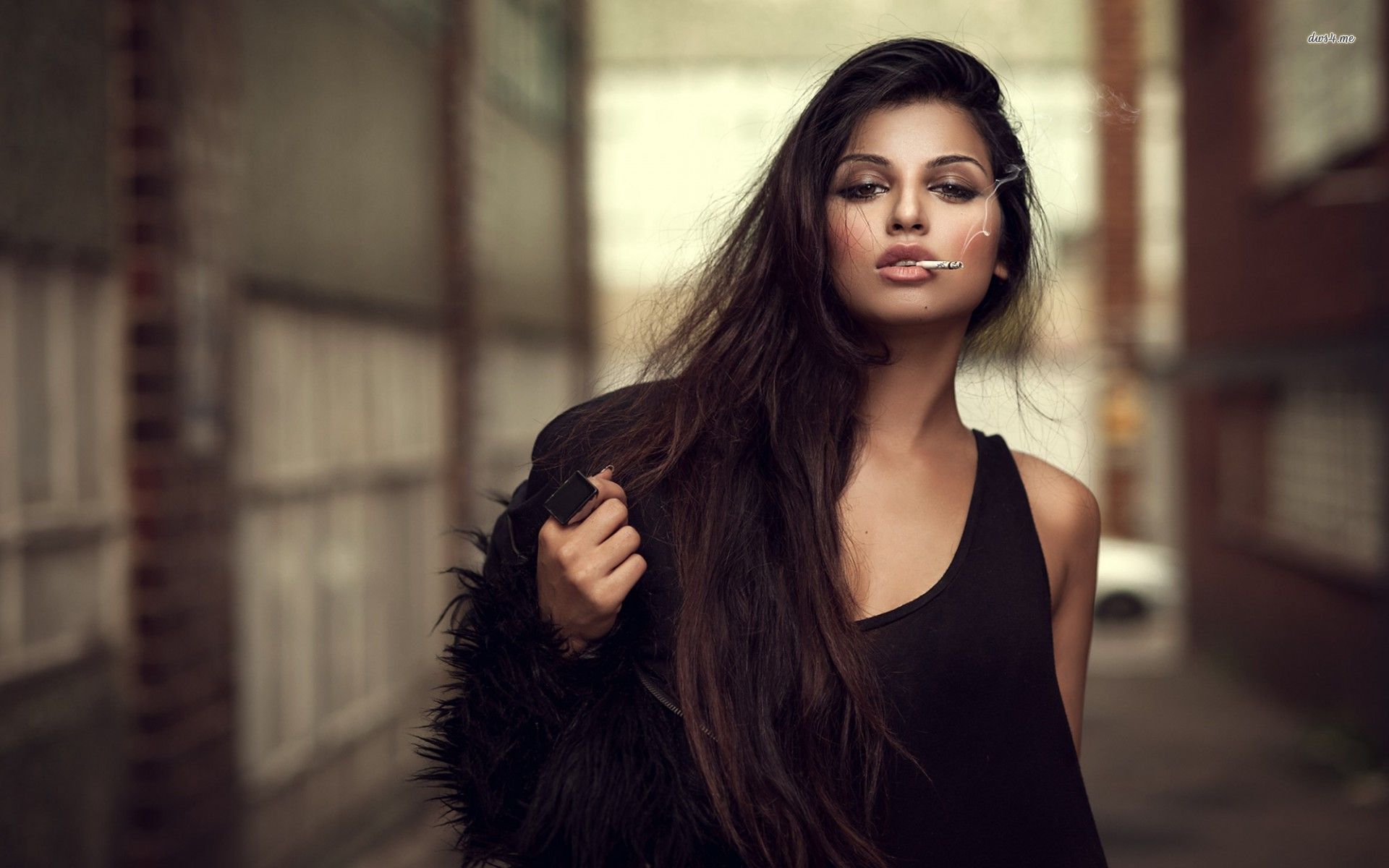 Sassy girls in Ozascu