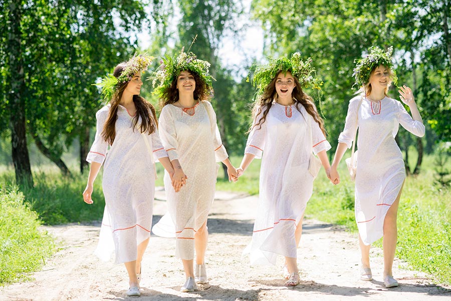 Slavic girls in Ozascu